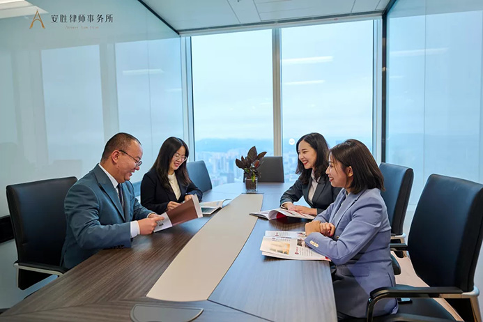 昆明恒隆318.18米绝美的风景叫安胜！