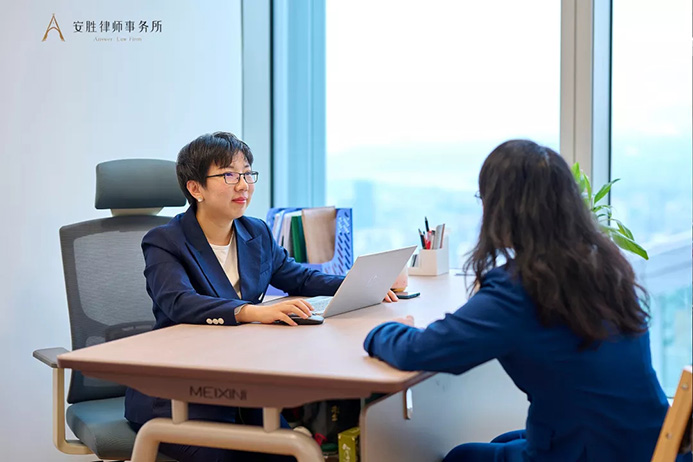 昆明恒隆318.18米绝美的风景叫安胜！