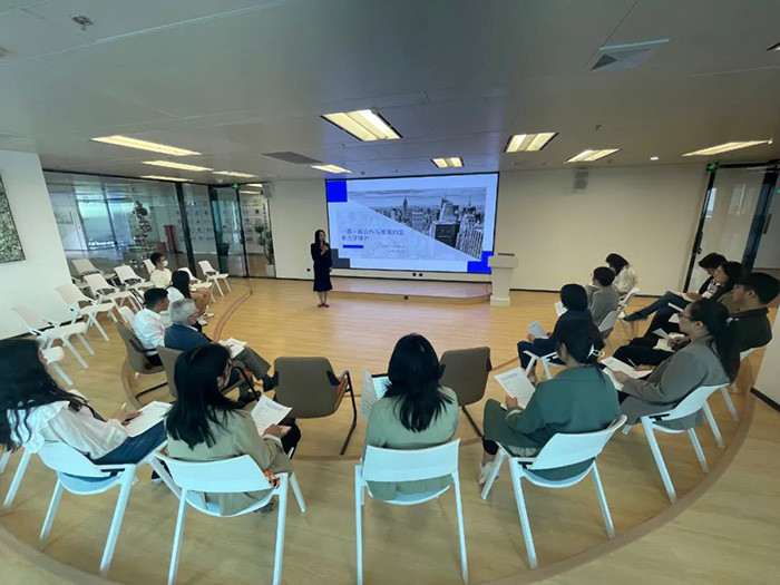 安胜动态 | 中国云南自贸区昆明片区行政审批局、民建云南省委法制委到安胜座谈